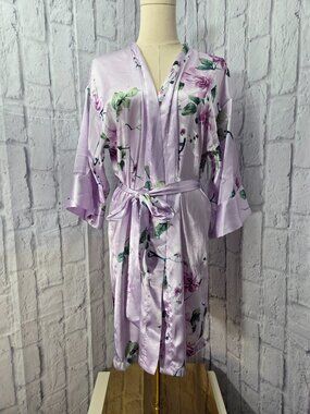 Linea Donatella S/M Pink Floral  With Tie Waist Lightweight Short Satin Robe